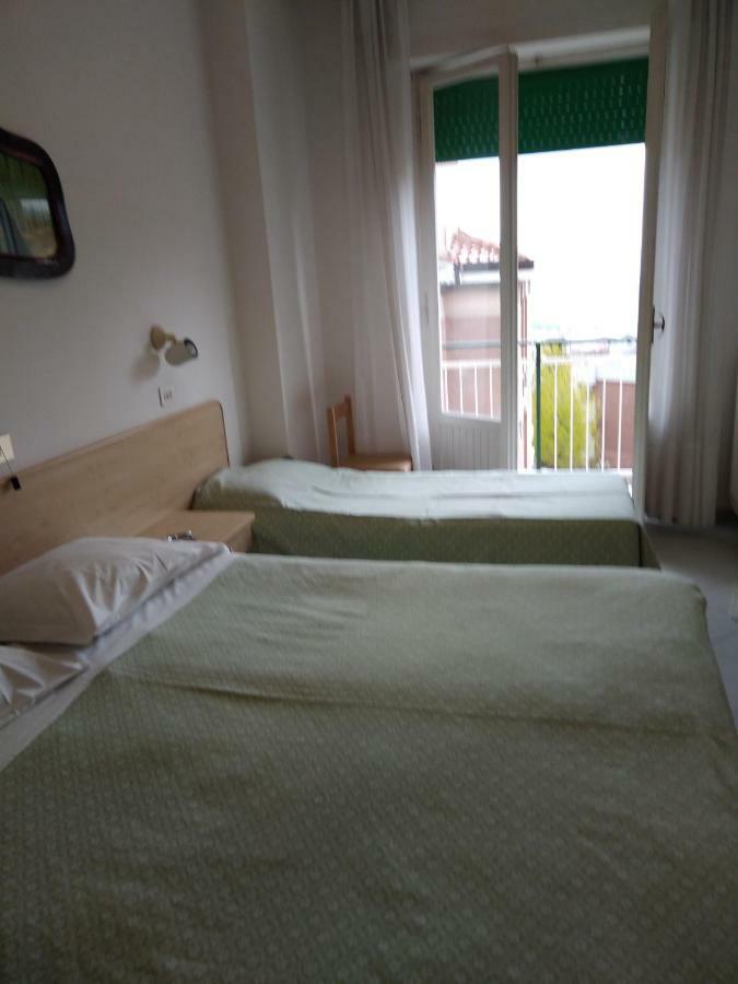 Albergo Villa Canapini Chianciano Terme Exterior photo